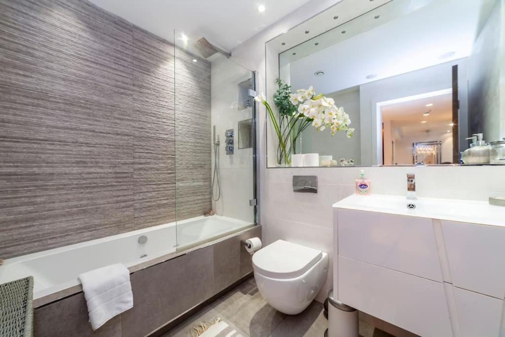Appartamento Chic Modern 1bdr Between Battersea And Chelsea Londra